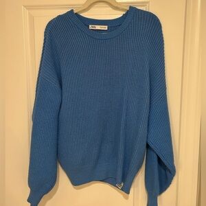 Zara cable knit sweater - like new! M